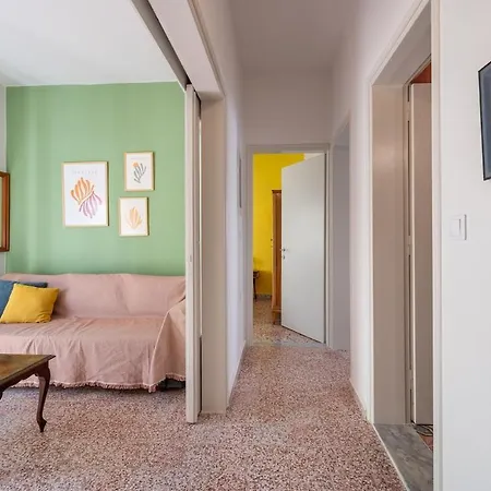 Apartament Dafni Local Style, 1 Min From Main