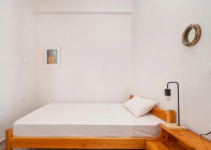 Dafni Local Style, 1 Min From Main *